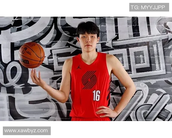 开拓者训练照曝光杨瀚森现身出战与否仍待确认